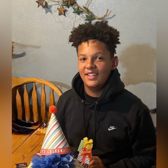 THE JOY SISTERS ARE LIVE!!! - Picture 4 of 5